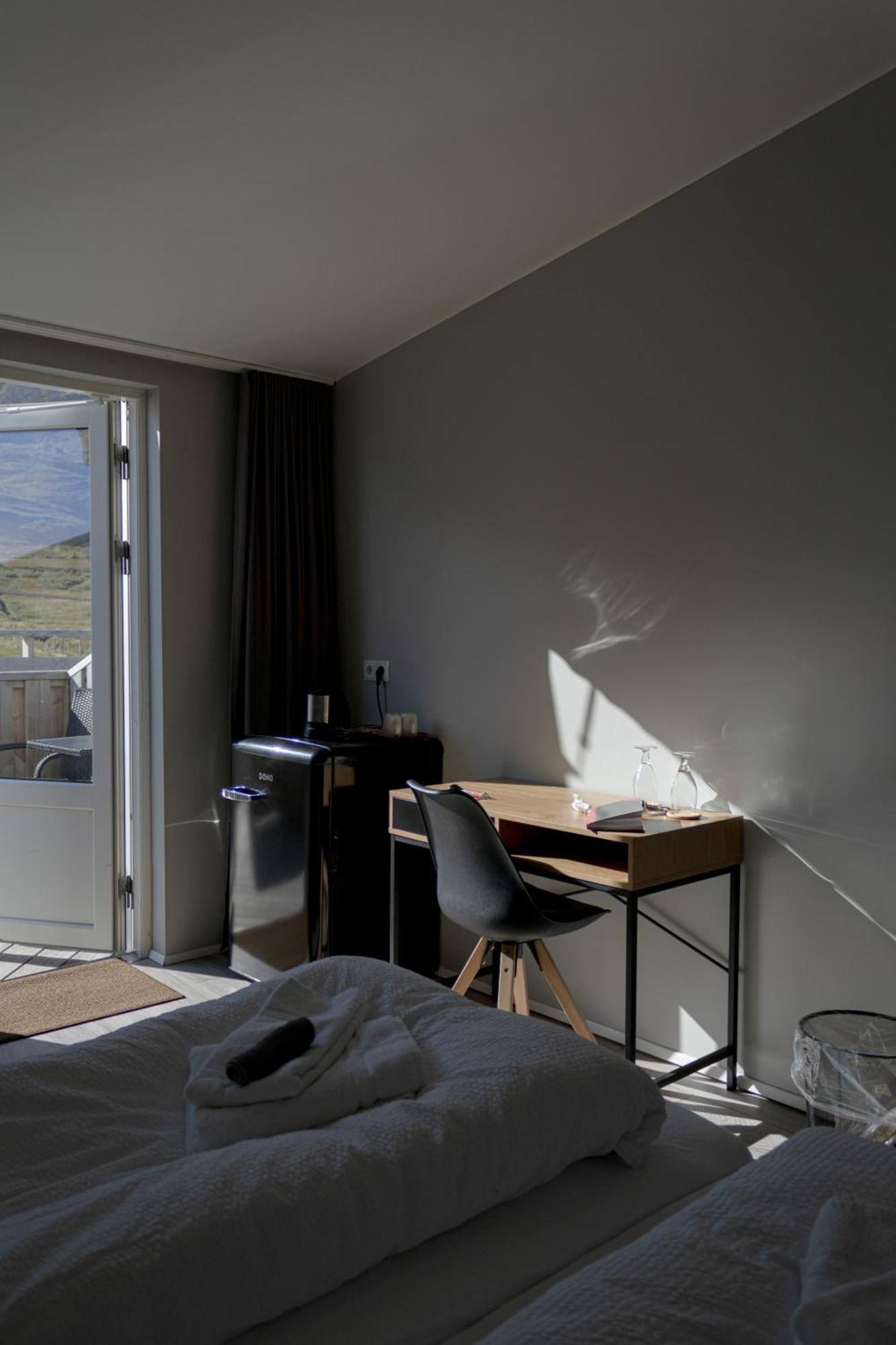 Urdartindur Guesthouse And Cottages Northurfjorthur Camera foto