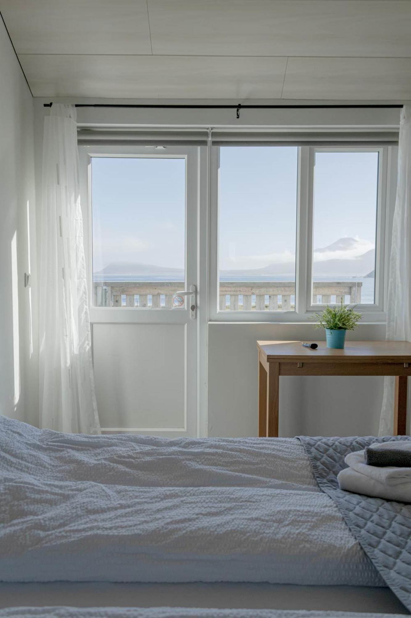 Urdartindur Guesthouse And Cottages Northurfjorthur Camera foto