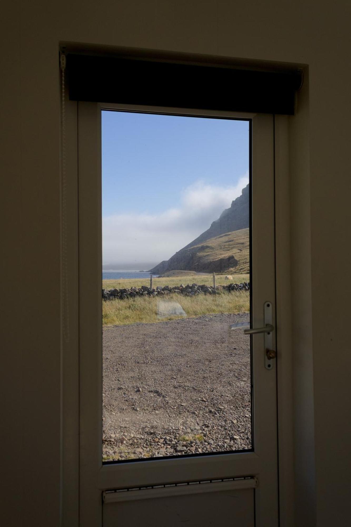 Urdartindur Guesthouse And Cottages Northurfjorthur Camera foto