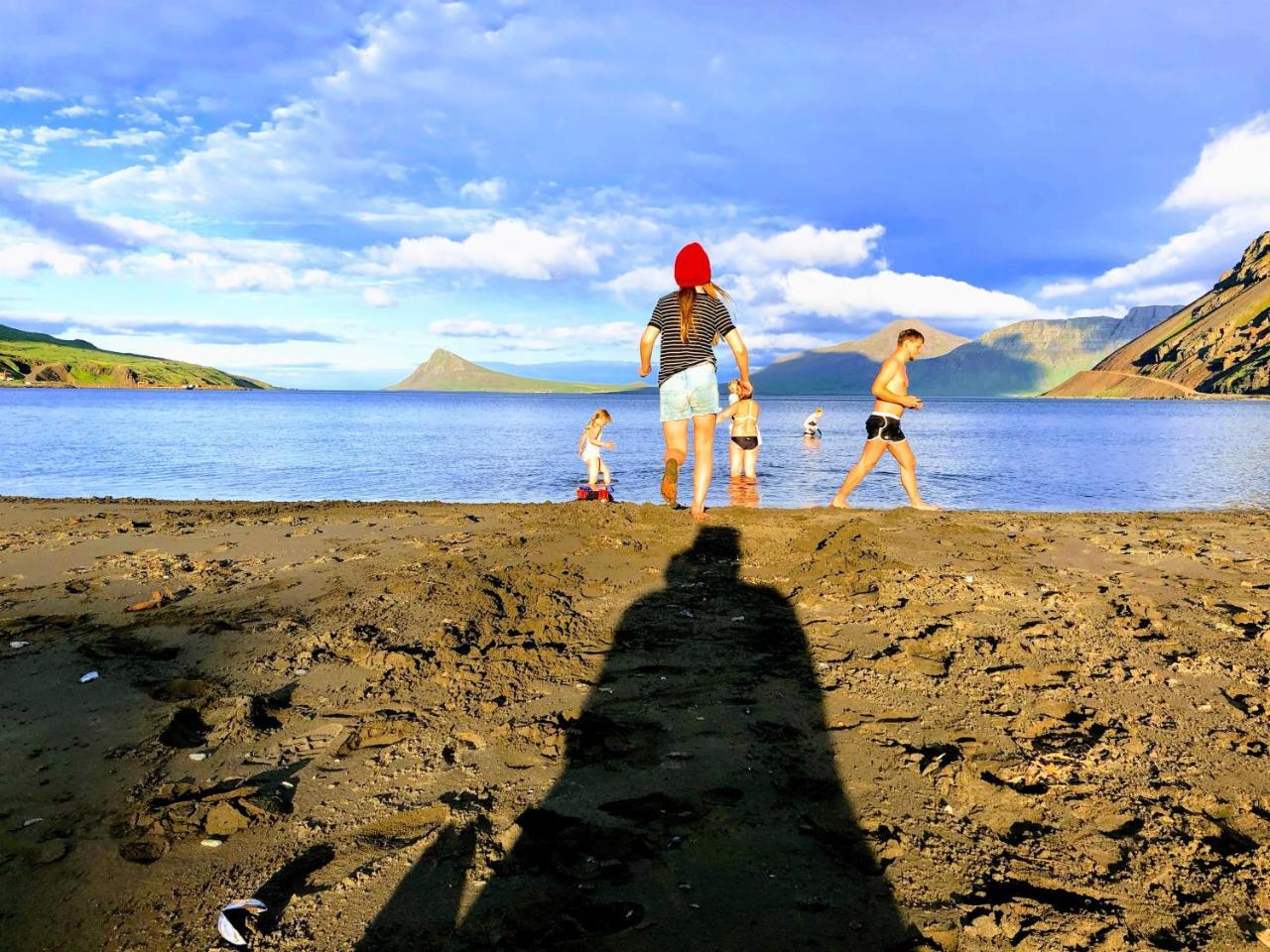 Urdartindur Guesthouse And Cottages Northurfjorthur Esterno foto